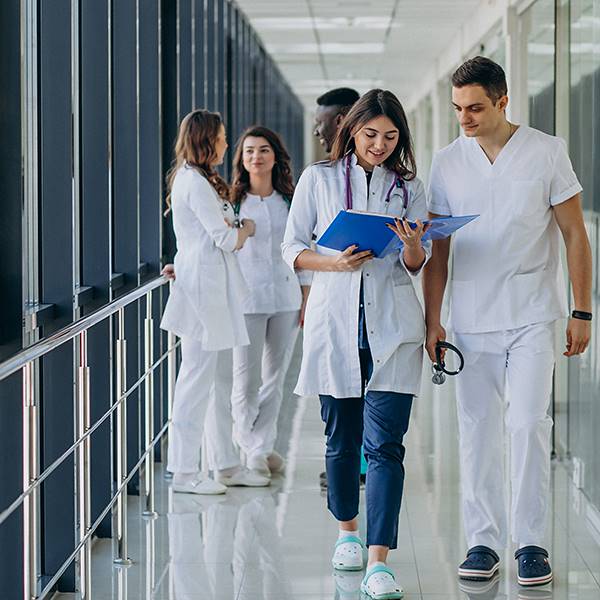 lavasciuga industriali, Secteur de la santé